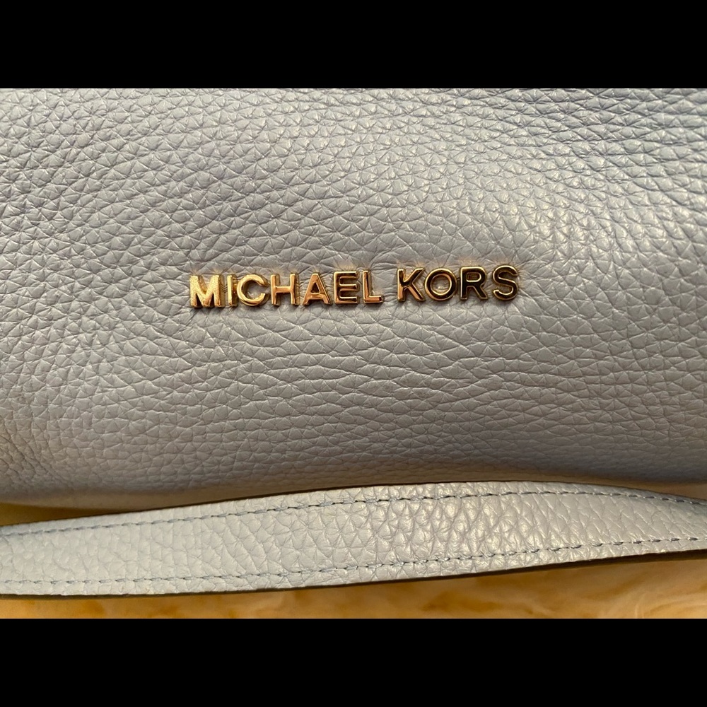 Michael Kors ARIA Studded Handbag - Picture 5 of 9